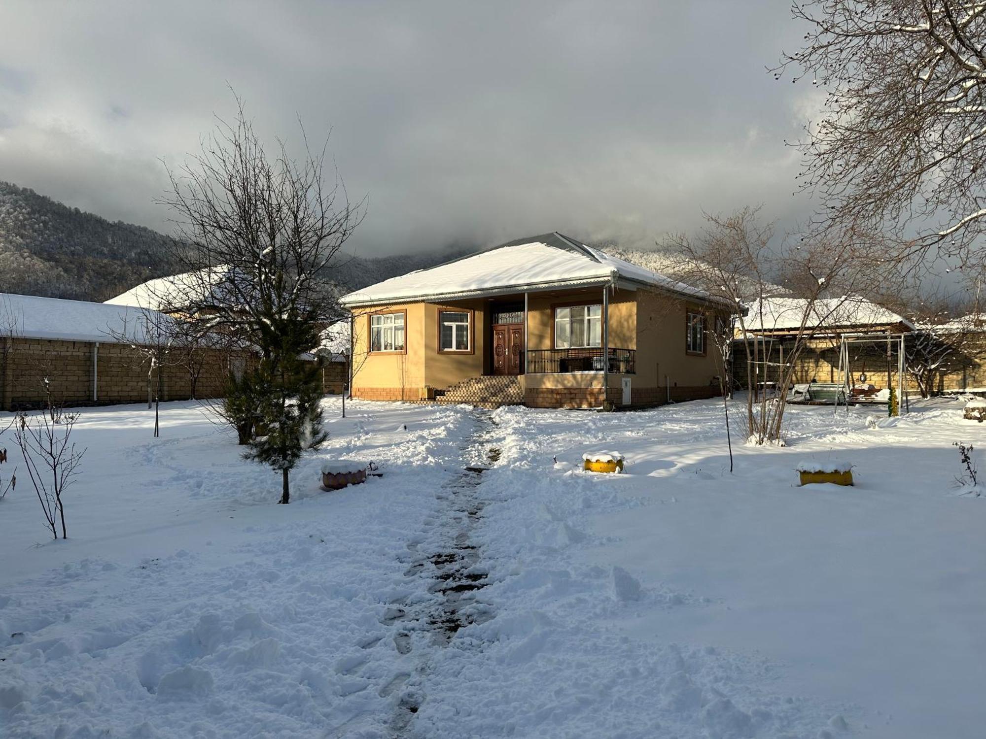 Villa In Qabala Екстер'єр фото